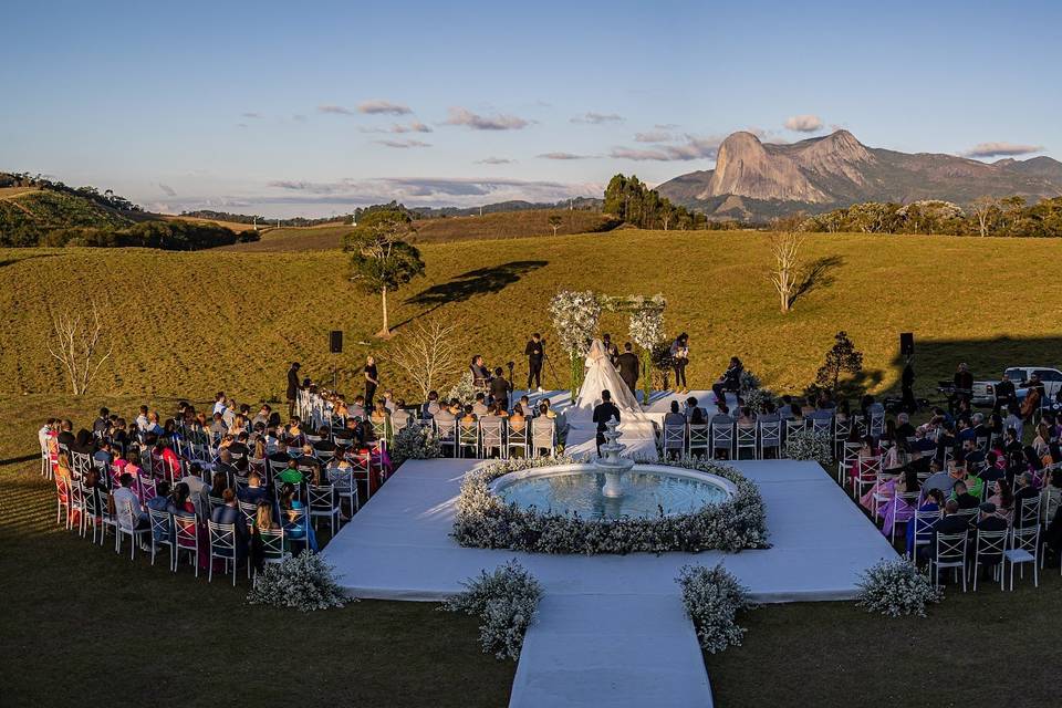 casamento em pedra azul