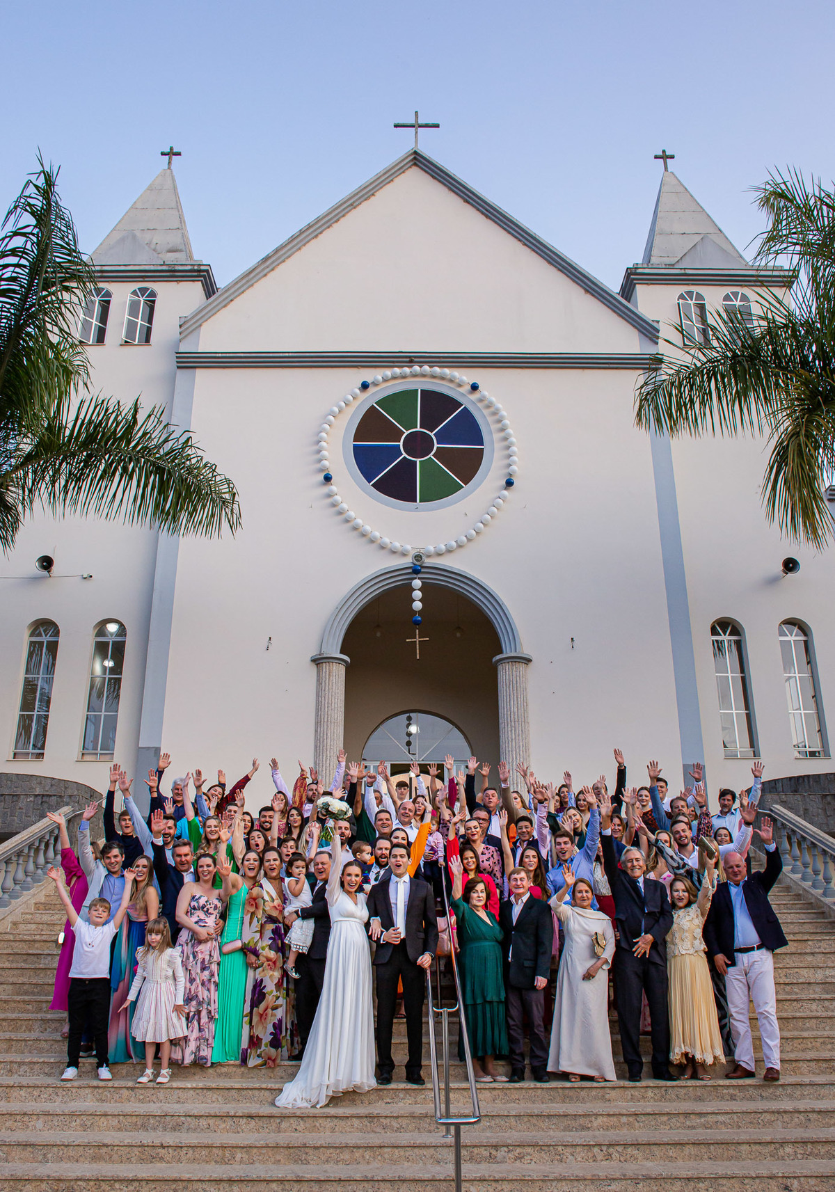 5 ideias de títulos:
1. Pedra Azul: O Cenário Perfeito para o Seu Casamento dos Sonhos
2. Guia Completo: Planejando seu Destination Wedding em Pedra Azul
3. Os Melhores Espaços para Casar em Pedra Azul: De Fazendas a Pousadas de Luxo
4. Dicas Essenciais para um Casamento Inesquecível em Pedra Azul
5. Casamento no Campo: Charmes e Vantagens de Escolher Pedra Azul