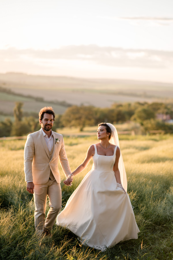 Casamento na Natureza: Os Melhores Cenários em Presidente Figueiredo