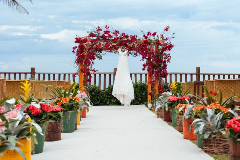 Hospedagem na Riviera de São Lourenço: Opções para Convidados de Casamento