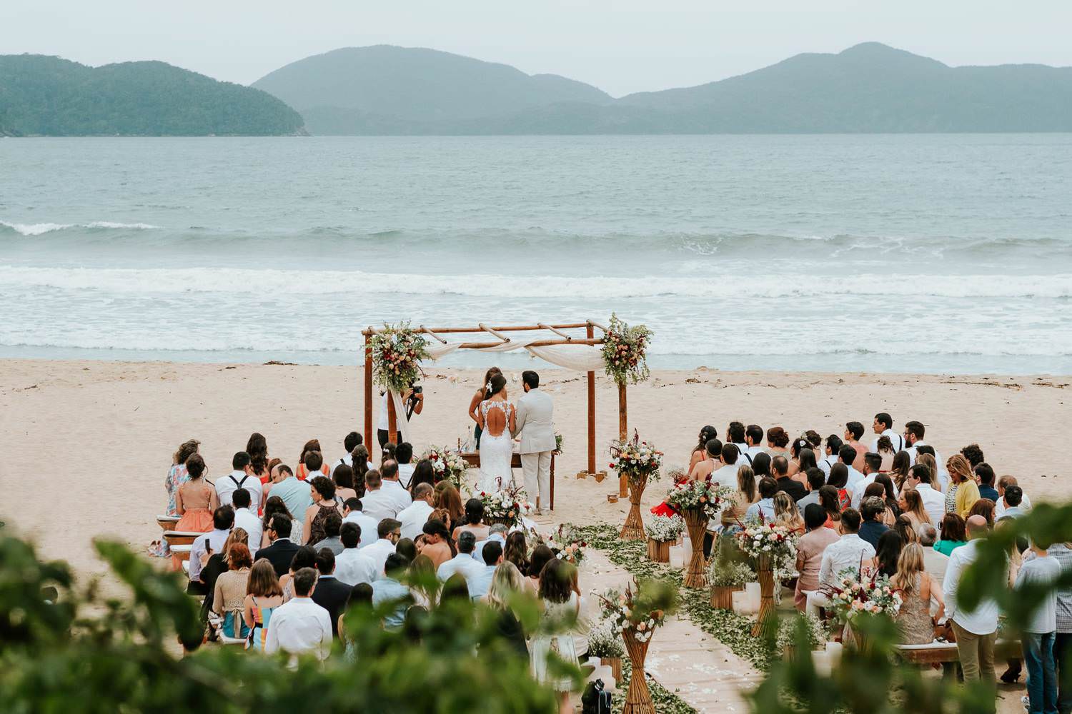 casamento pé na areia ubatuba fortaleza