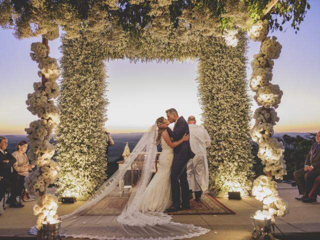 Comparativo: Vales do Sol com hospedagem para convidados