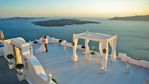 Elopement Wedding na Grécia: Vantagens e Dicas para um Casamento Íntimo