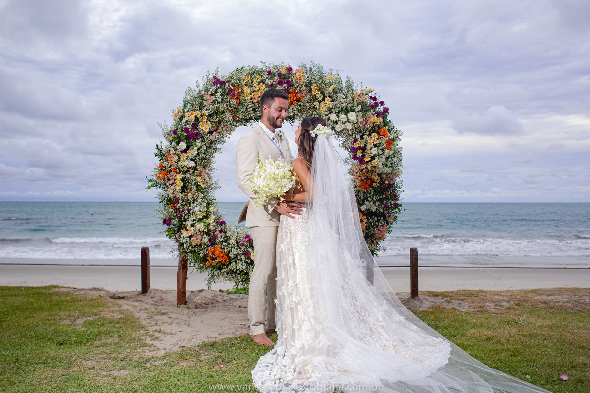 Guia Completo: Como Escolher a Melhor Época para Casar na Praia dos Carneiros