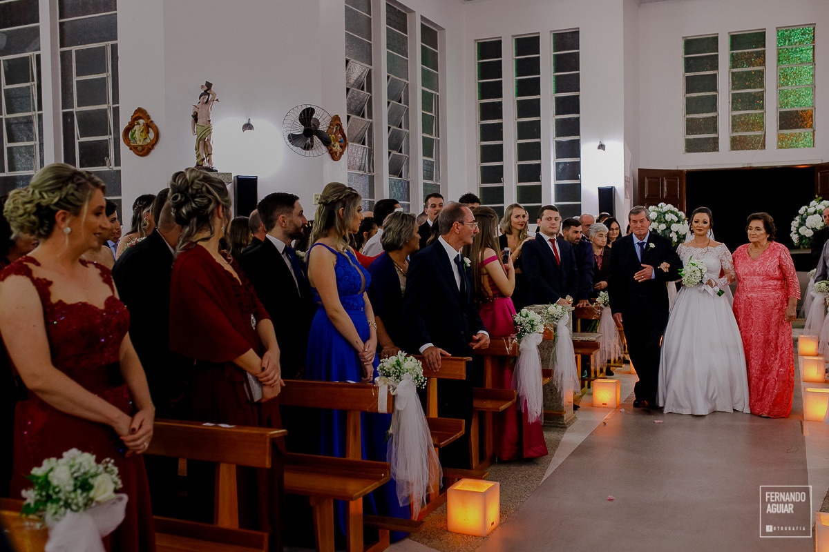 Diferenças entre Casamento Religioso e Casamento Civil: Qual Escolher?