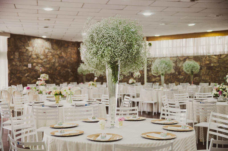 Flores de Baixo Custo para Centros de Mesa Rústicos