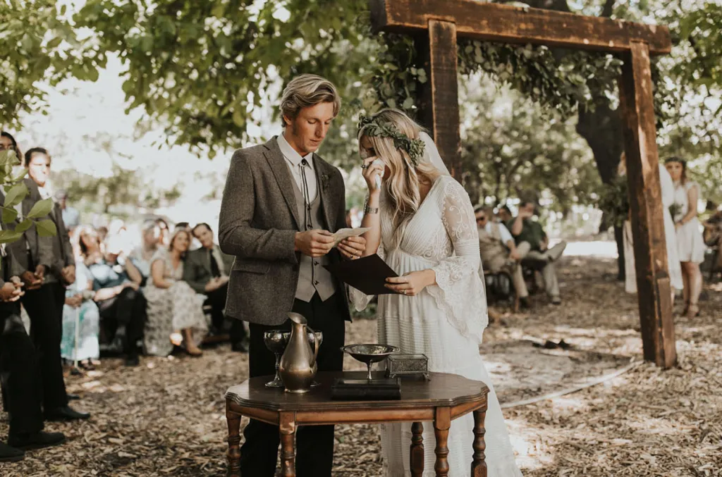 como escolher o celebrante perfeito para sua cerimônia de casamento