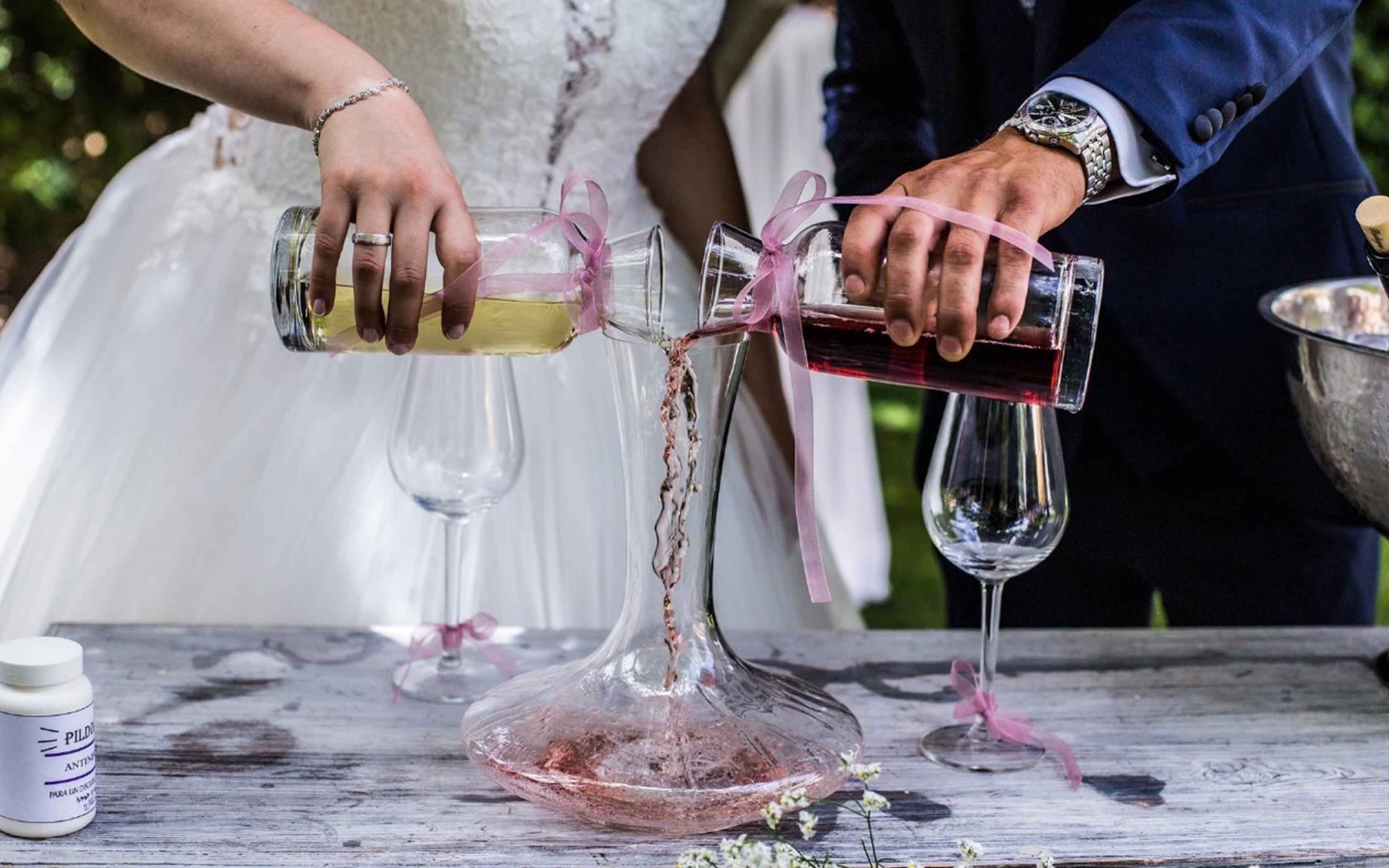 O Significado Profundo de Cada Gesto na Cerimônia do Vinho