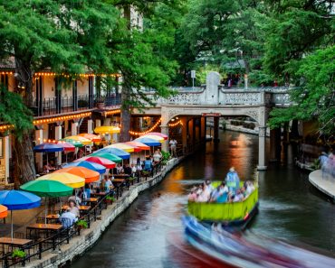 Eventos à Beira-Rio: A Magia da Casa Rio em Santa Catarina