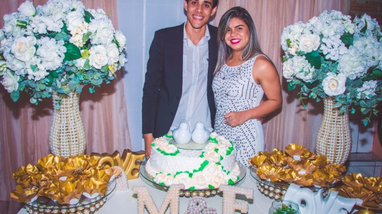 Como Escrever Votos de Noivado Emocionantes e Autênticos