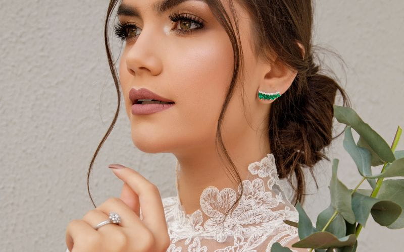 custo medio joias para vestido noiva dourado