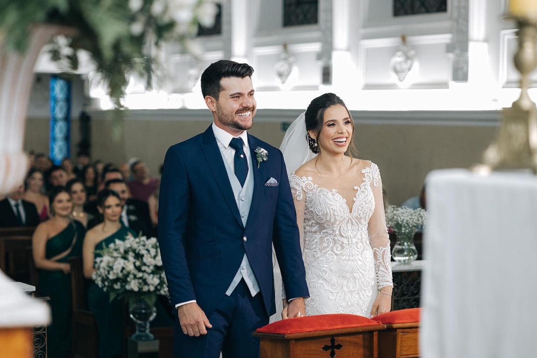 como combinar o traje do noivo com o da noiva