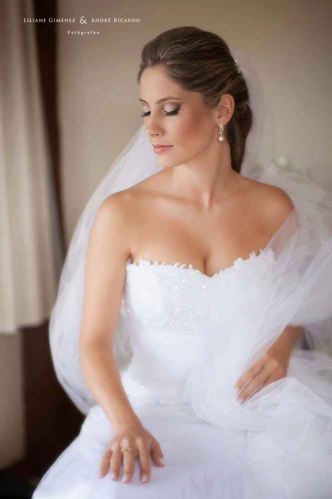 preço véu longo noiva dourado