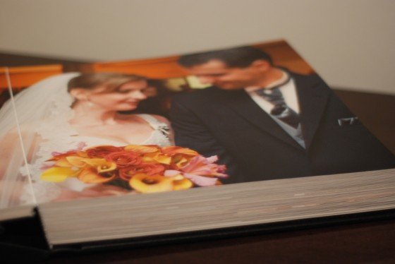 Guia Completo: Como Contar a História Perfeita no Seu Álbum de Casamento