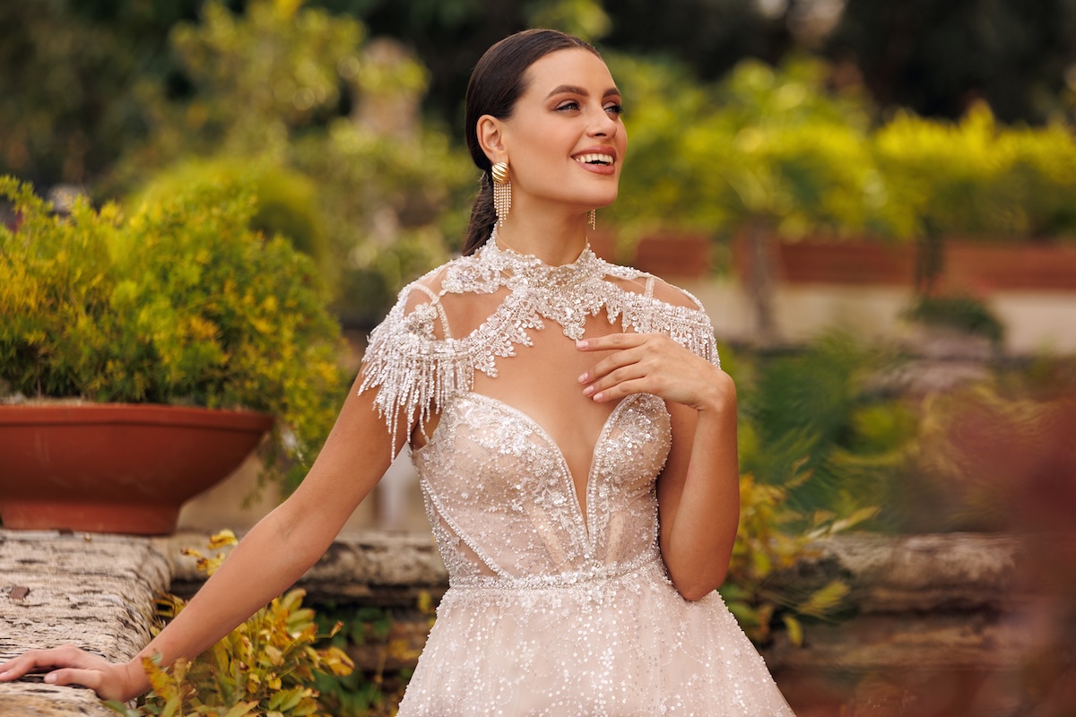 como escolher bordado assimétrico vestido noiva dourado