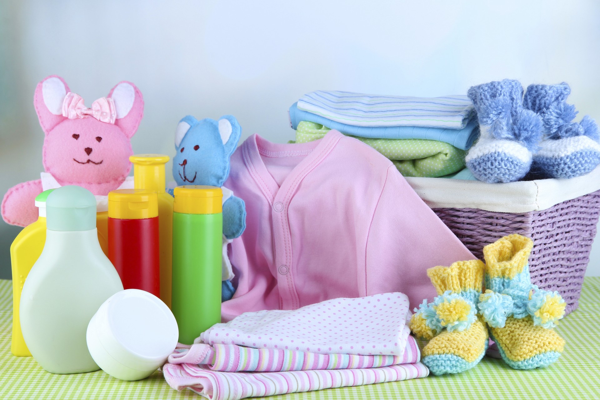 1. Guia Completo: Montando o Enxoval Perfeito para o Bebê
2. Enxoval de Casa Nova: O Essencial para o Seu Novo Lar
3. Dicas de Ouro para Economizar no Enxoval sem Abrir Mão da Qualidade
4. Enxoval por Estação: Adapte as Compras para o Clima Certo
5. Minimalismo no Enxoval: Menos é Mais para Você e o Bebê