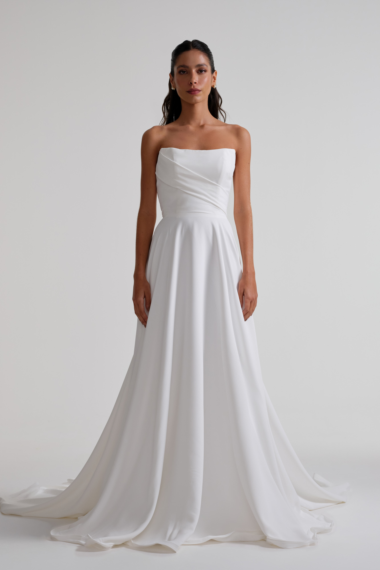 melhores ateliers de vestidos de noiva em milão para inspiração