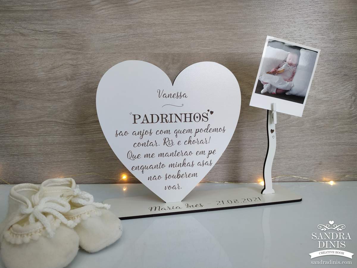 Timing Perfeito: Quando e Como Entregar o Convite aos Padrinhos