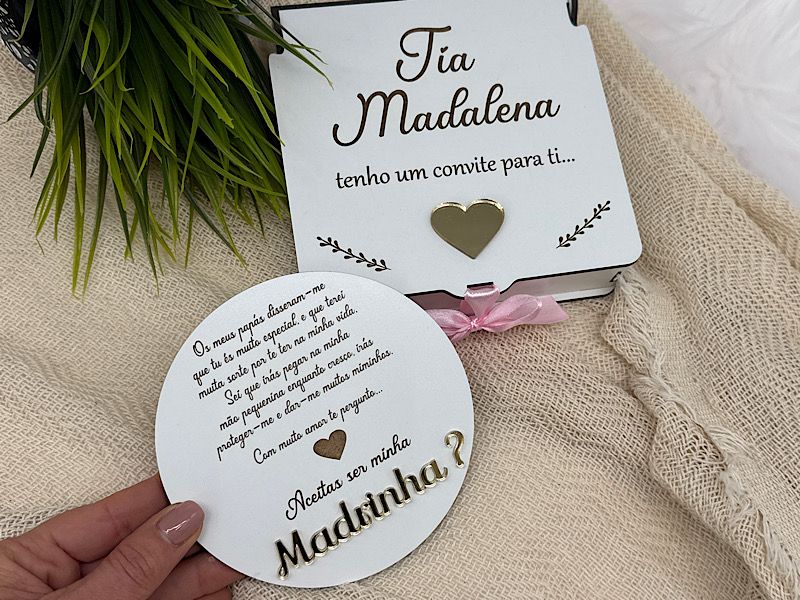 Manual Completo: Como Montar um Convite de Padrinhos de Batizado Inesquecível