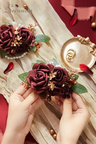 Corsage de Flores Desidratadas: Durabilidade e Elegância