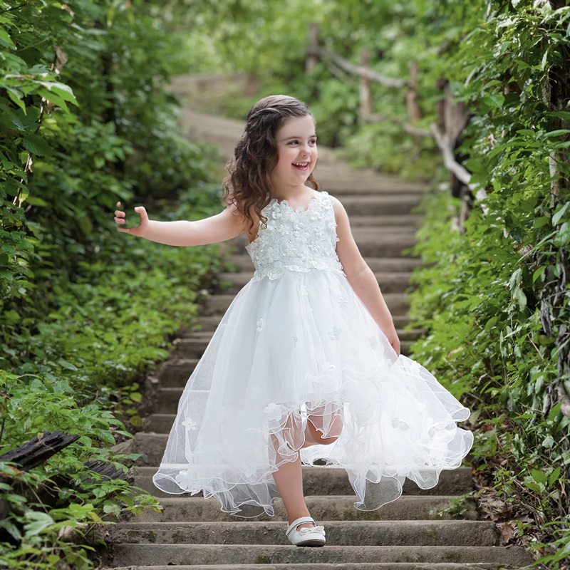 flower girl vs bridesmaid