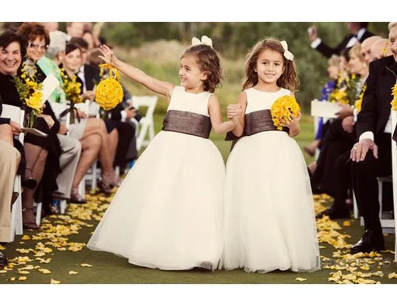 Daminhas e Pajens: Dicas para um Ensaio Divertido e Sem Estresse