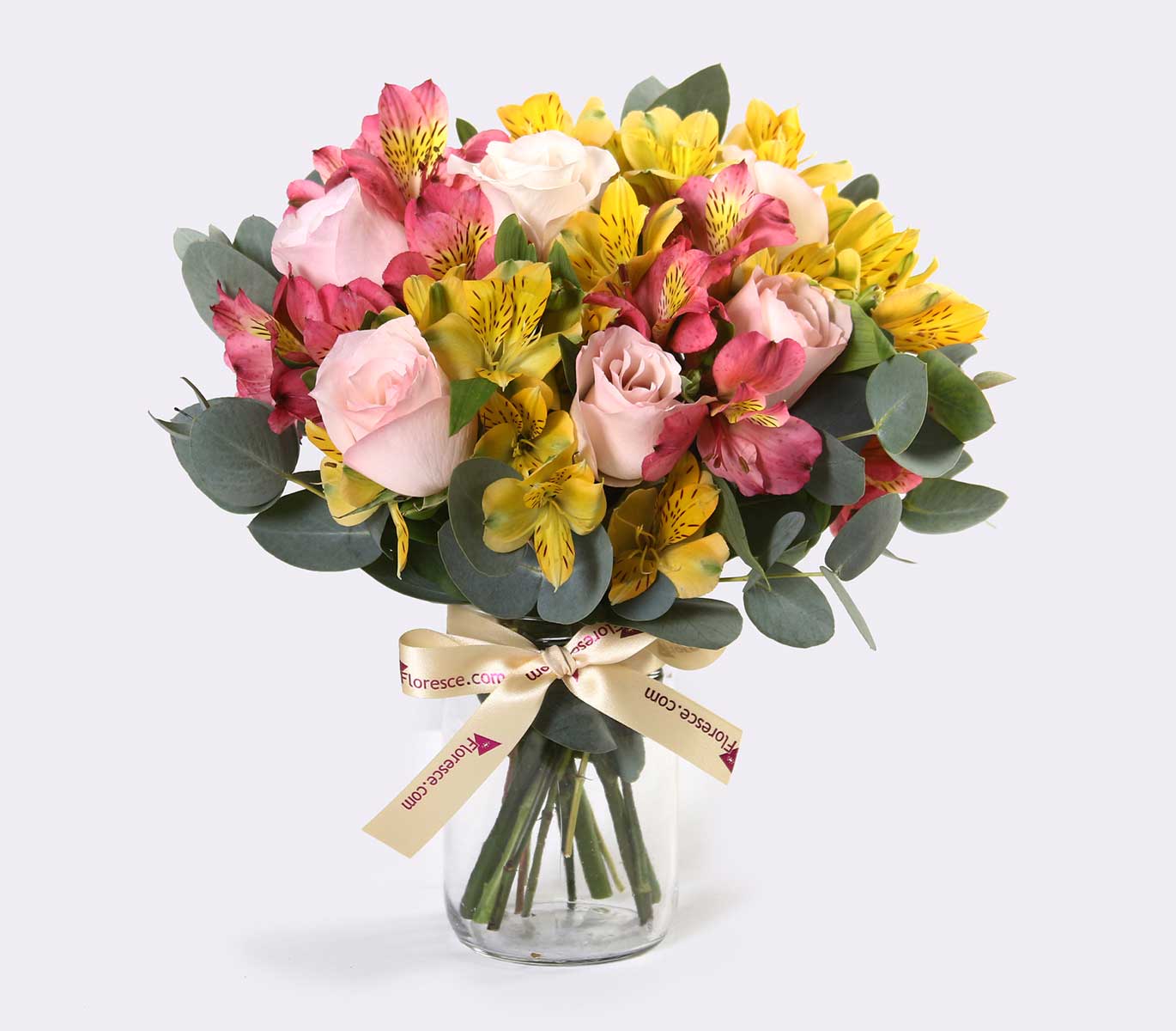 Truques Simples para Aumentar a Durabilidade das Suas Astromélias