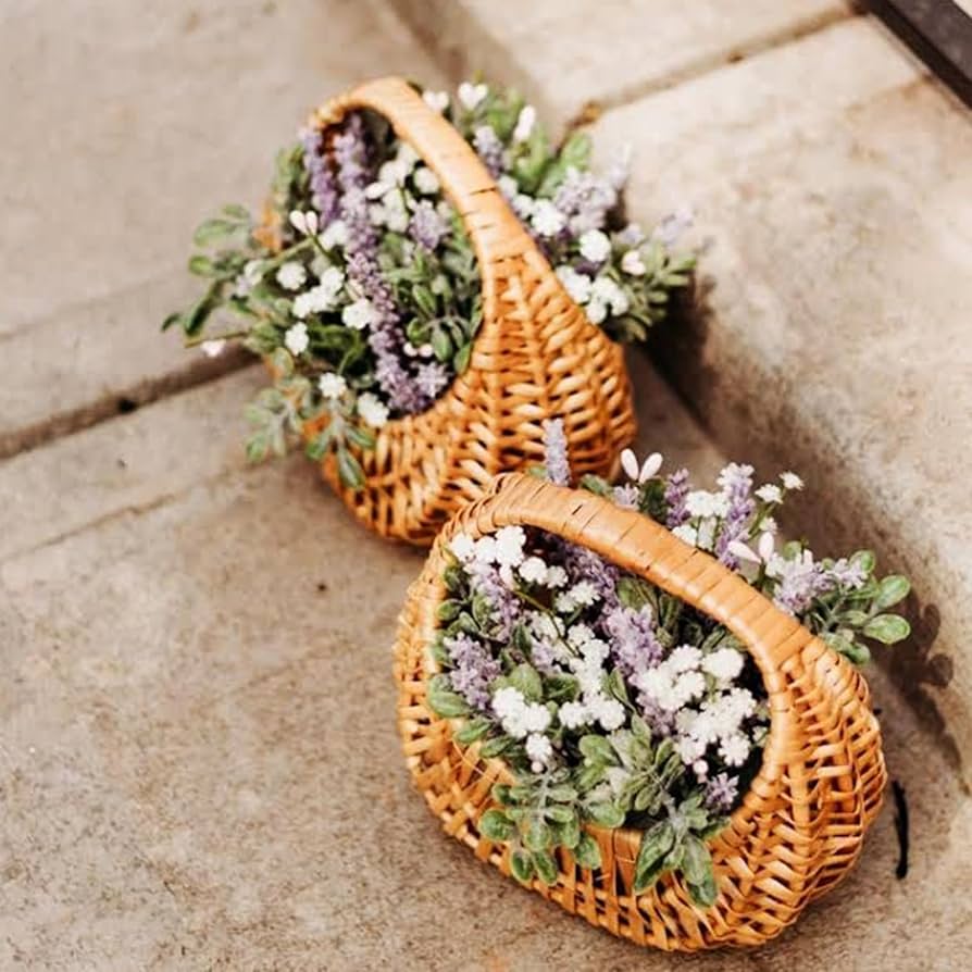 decoracao com cestos e flores