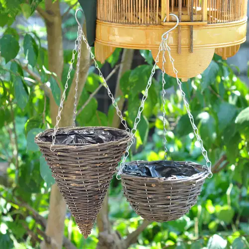 Flores de baixo custo para arranjos volumosos em cestas