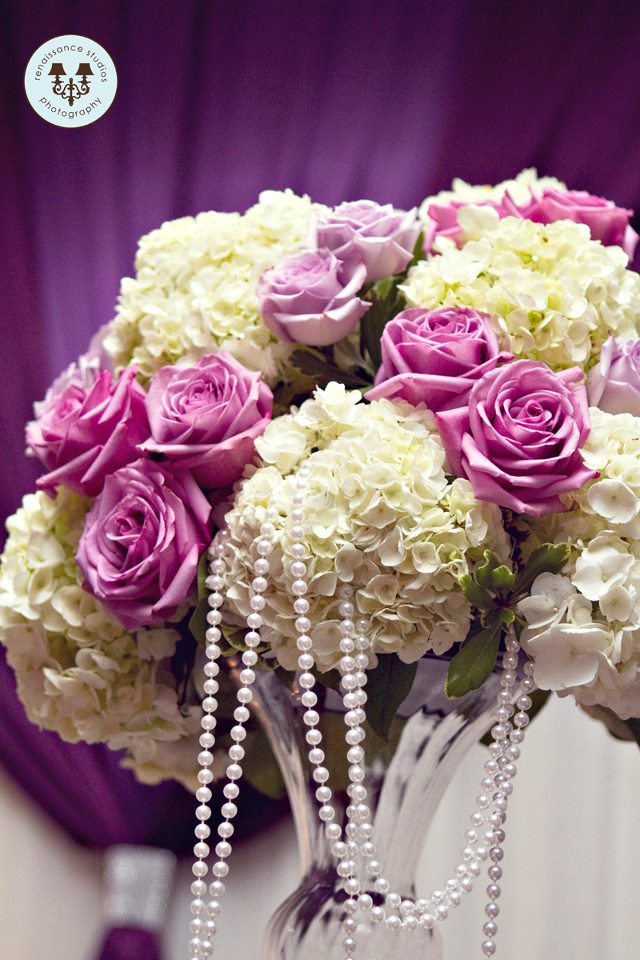 decoracao com hortensias rosas