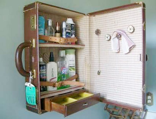 decoracao com malas antigas