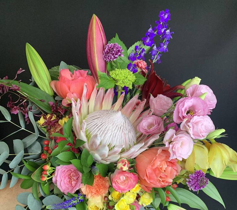 decoracao com peonias