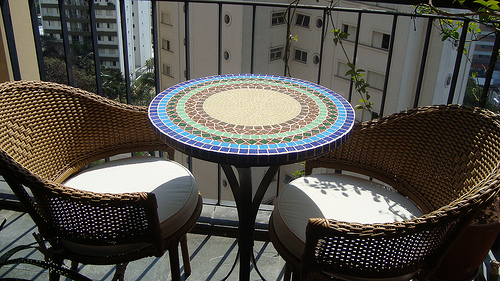Pufes boho para bistrôs