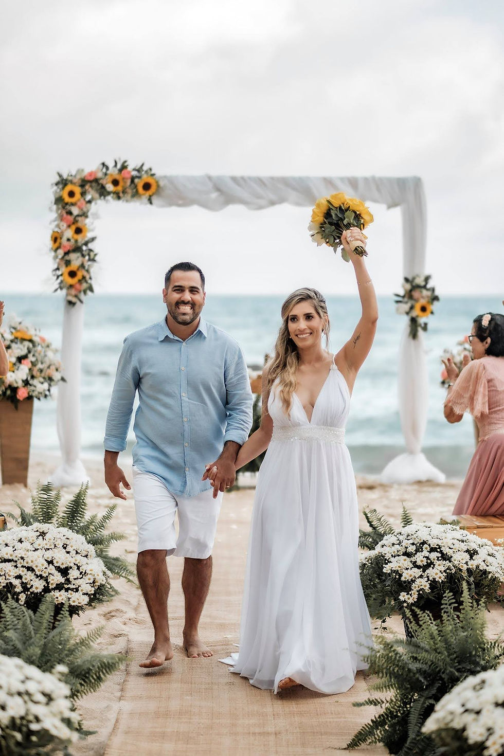 Dicas Essenciais para Manter Seus Girassóis Vibrantes no Casamento