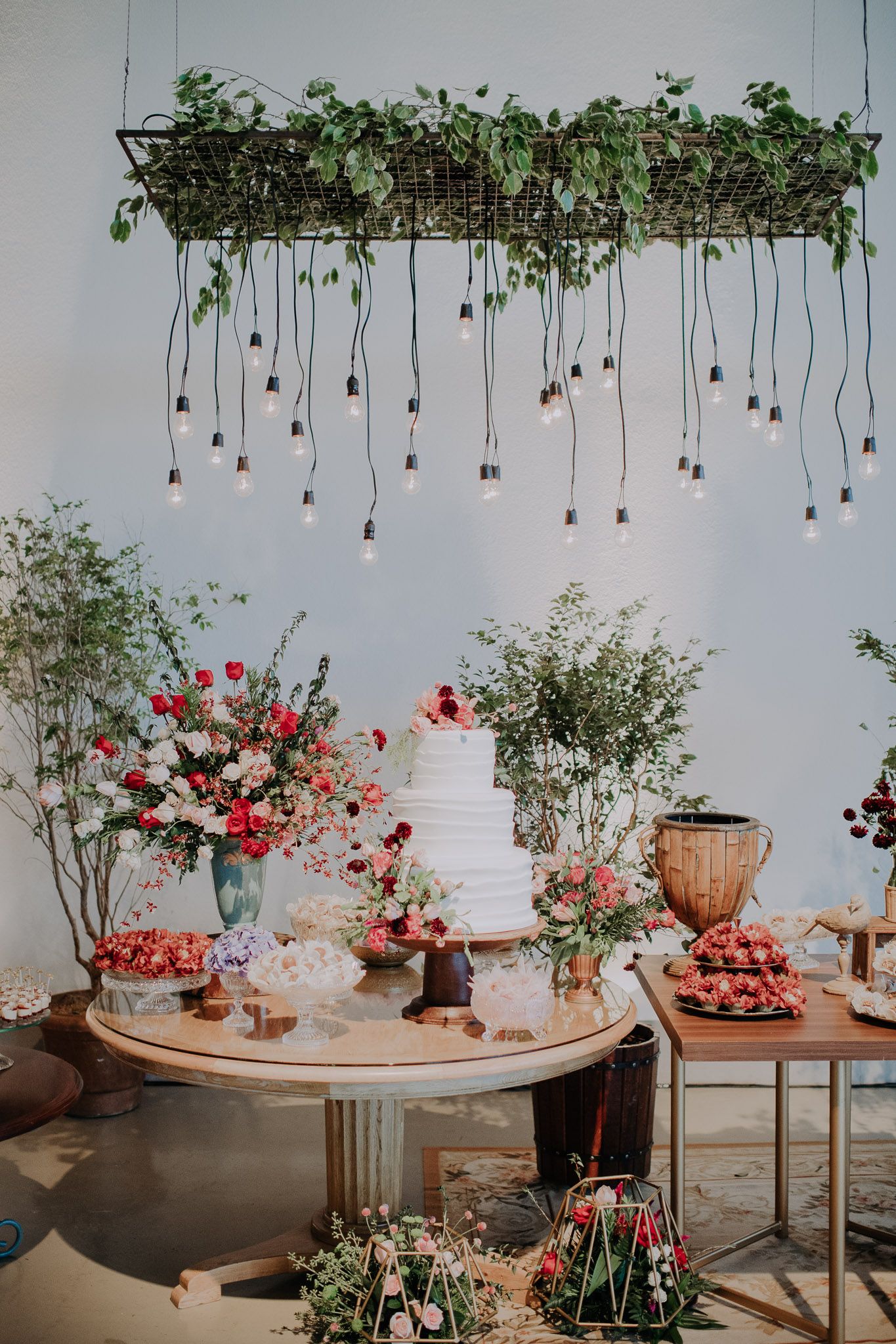 como misturar móveis em casamento eclético