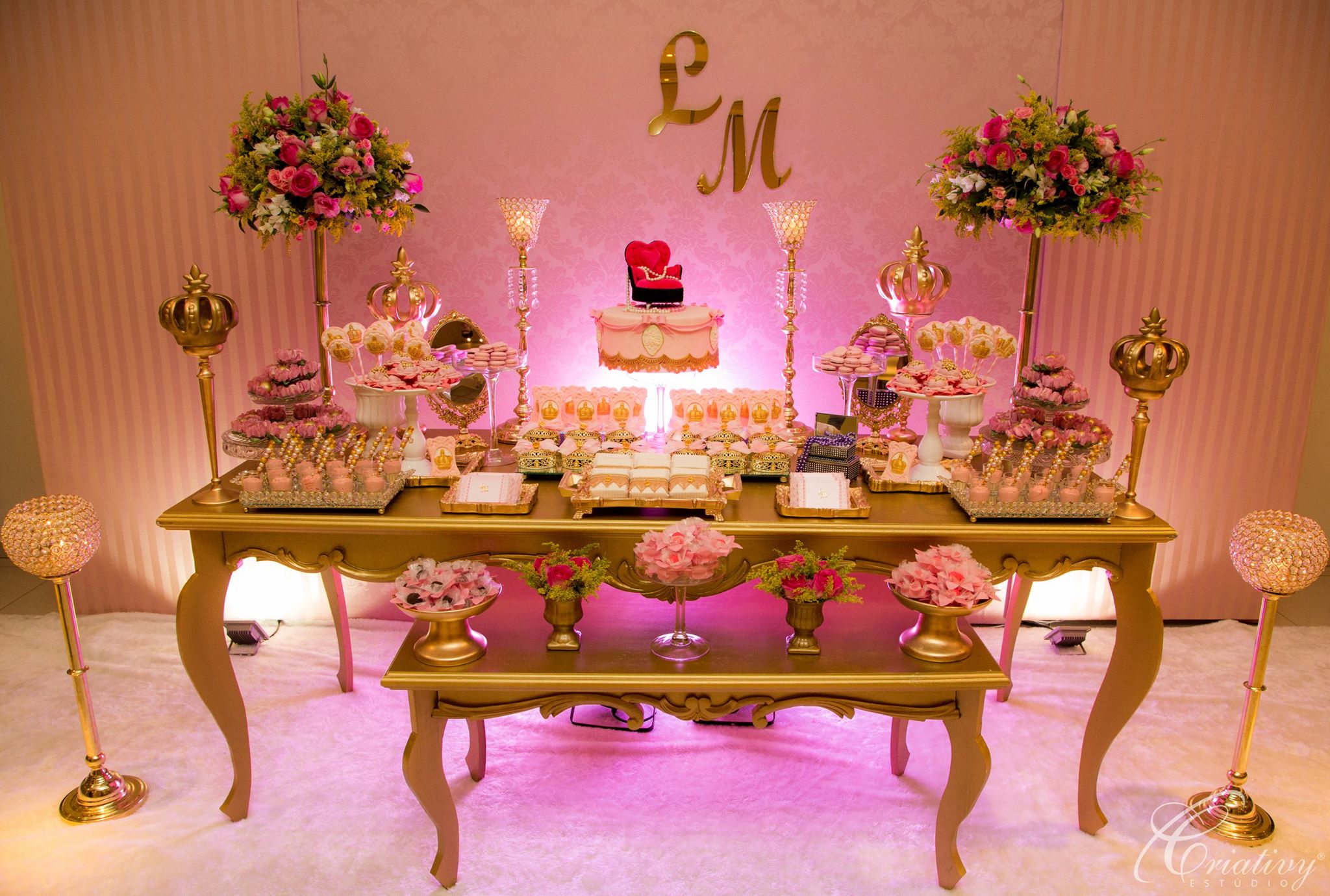 Decoração de 15 Anos Rosa Antigo: Charme Rústico e Romântico