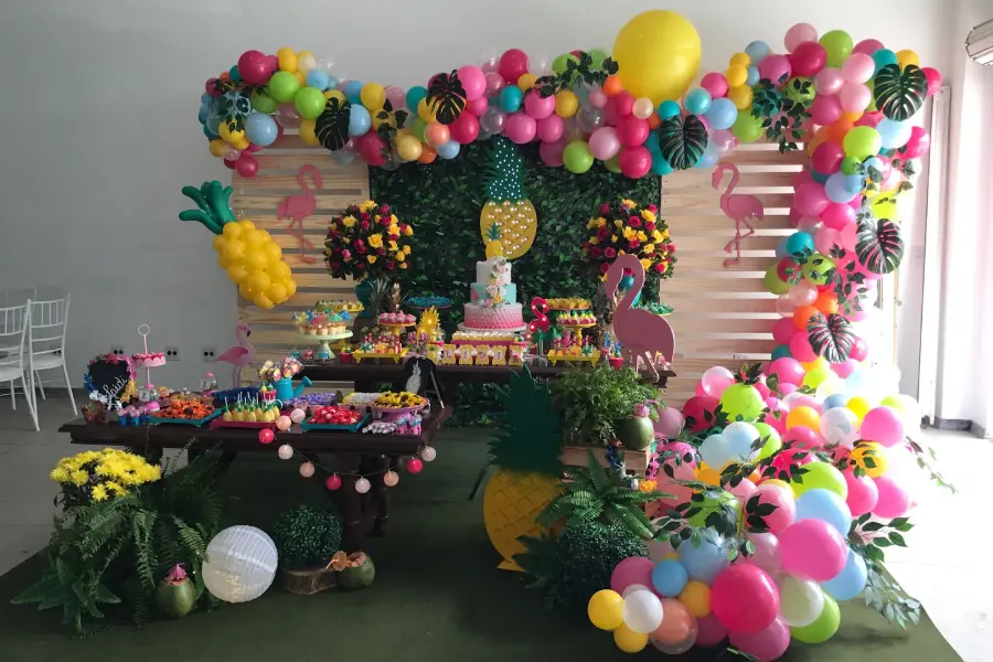 decoração 15 anos rosé gold