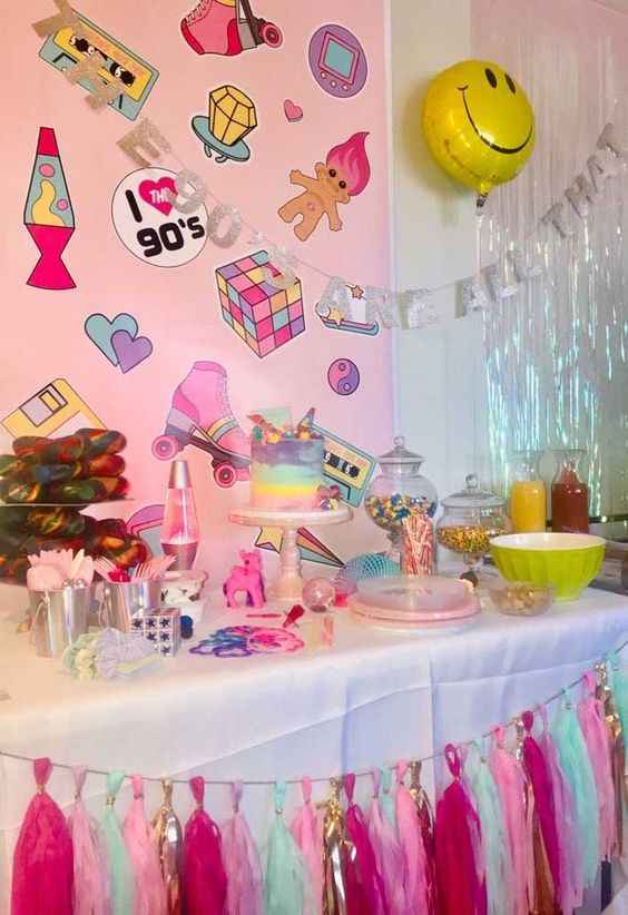 decoração de festa 2000s