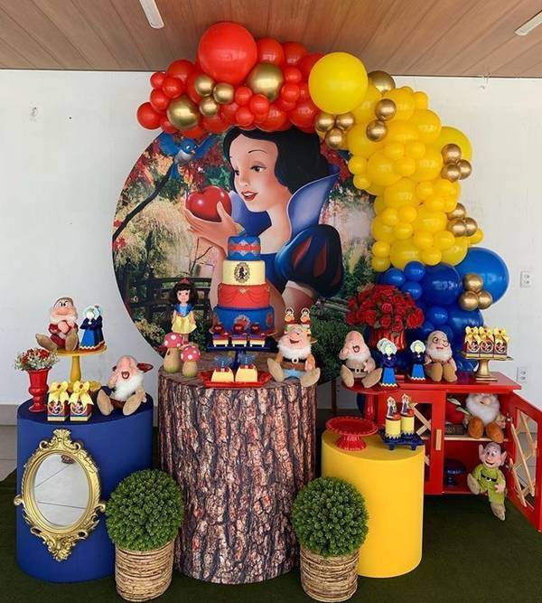 DIY Branca de Neve: Crie Lembrancinhas e Decorações com Baixo Custo