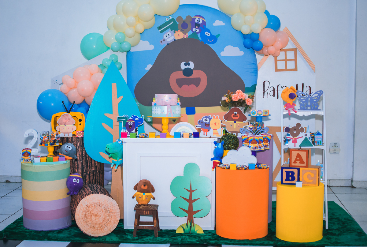 decoracao de festa com 2 temas