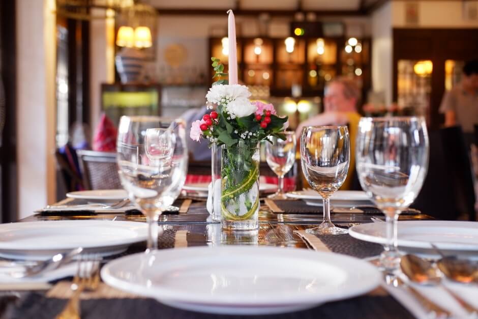 decoração de festa em restaurante