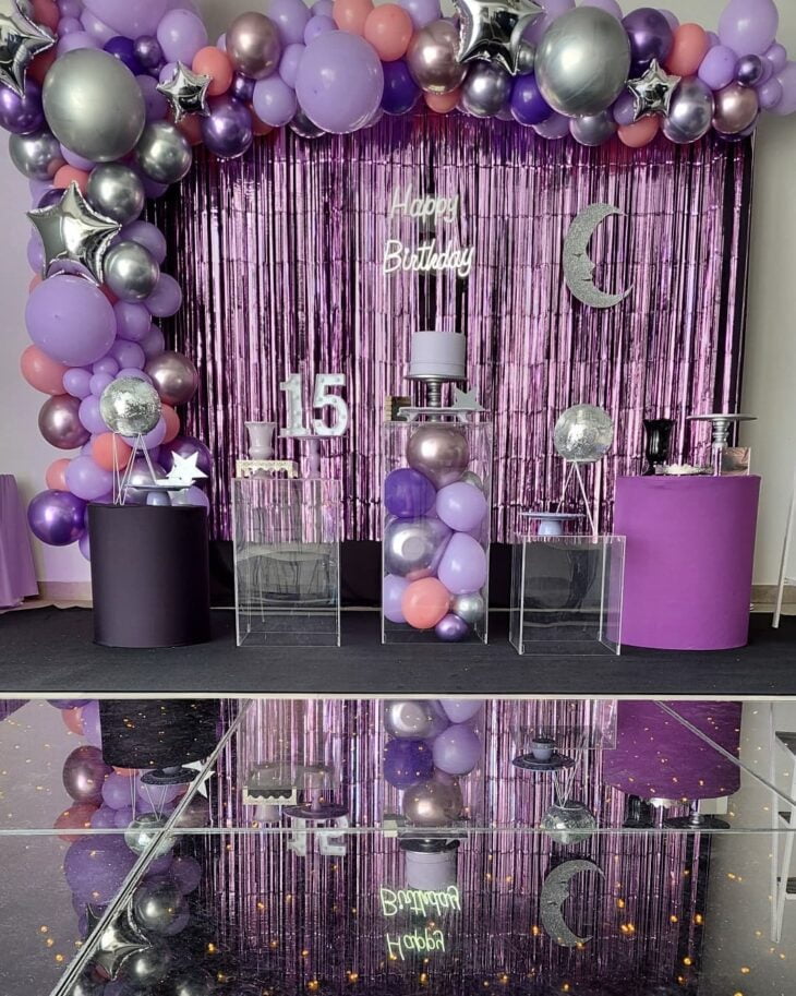 Os Melhores Acessórios e Maquiagens para uma Festa Euphoria Autêntica