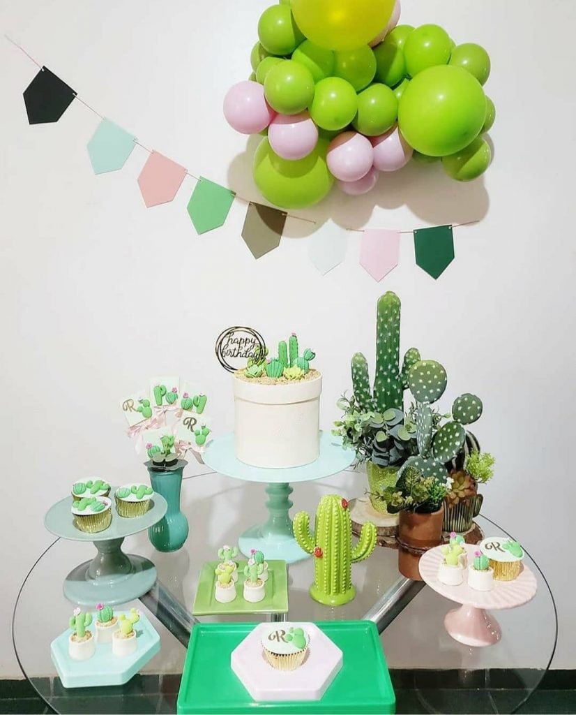 Paletas de Cores em Alta para Decoração de Festas Adultas Femininas