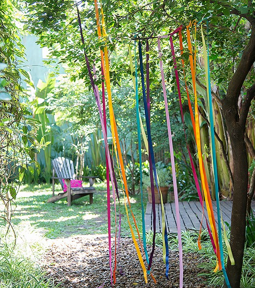 como fazer flores gigantes para festa jardim