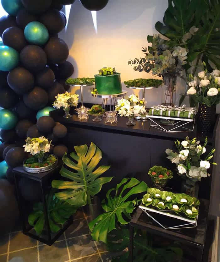 decoração festa masculina preto e dourado
