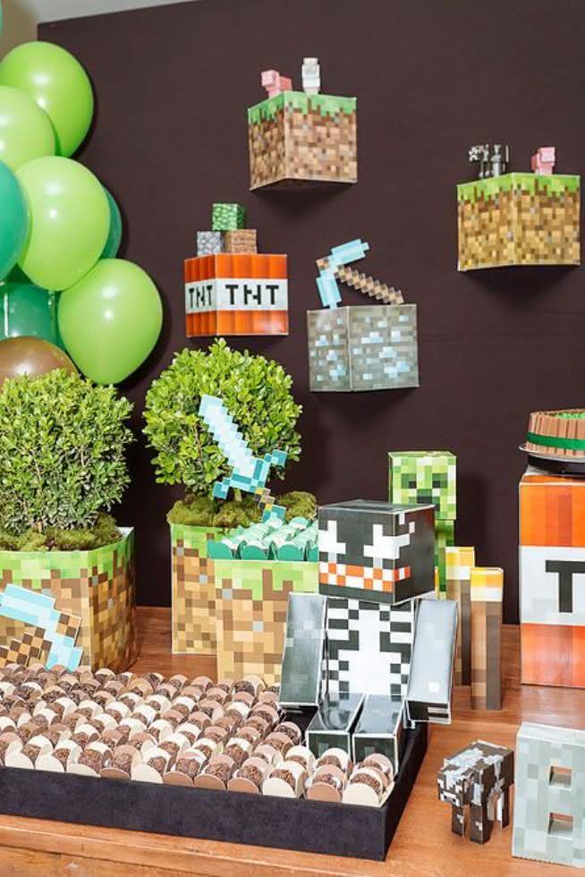decoração de festa minecraft