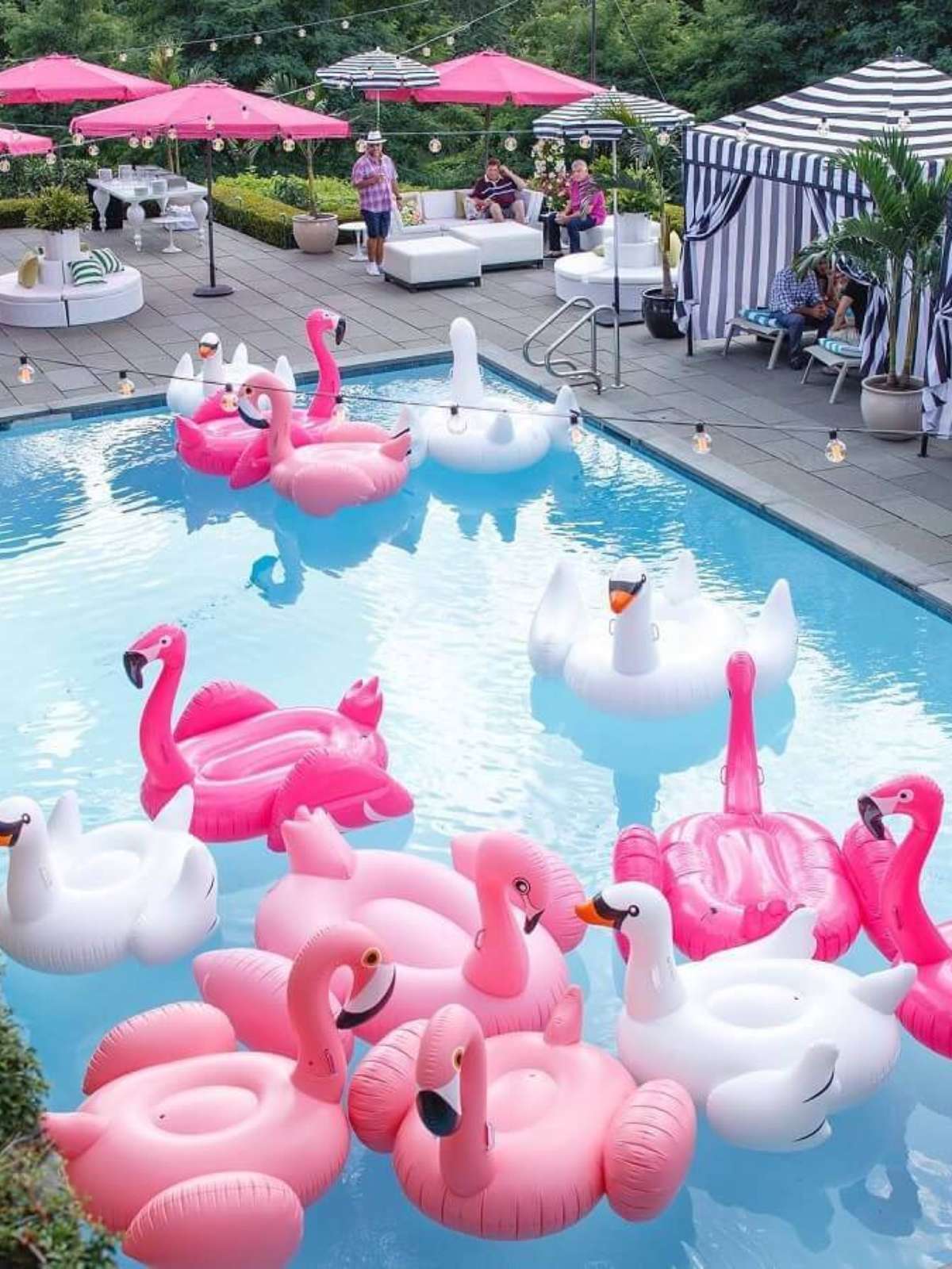 Os Melhores Temas de Pool Party para Adultos e Crianças