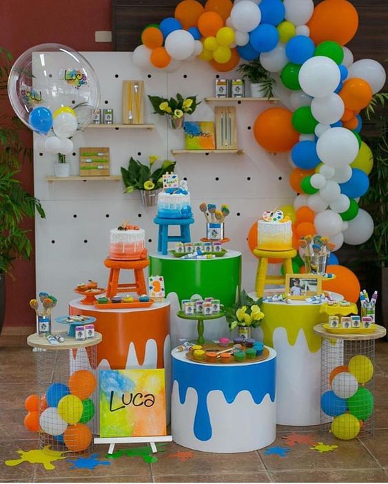 cores vibrantes festa infantil