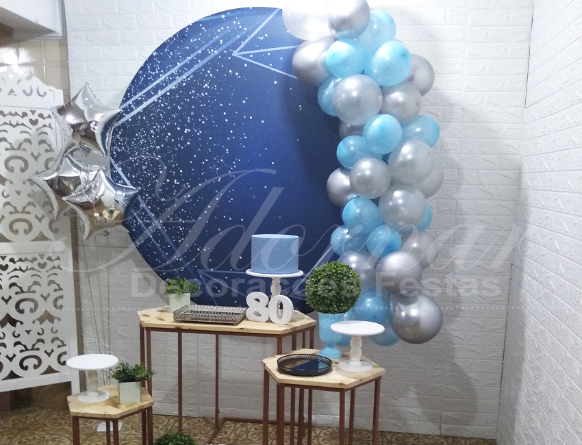 decoração de festa simples azul