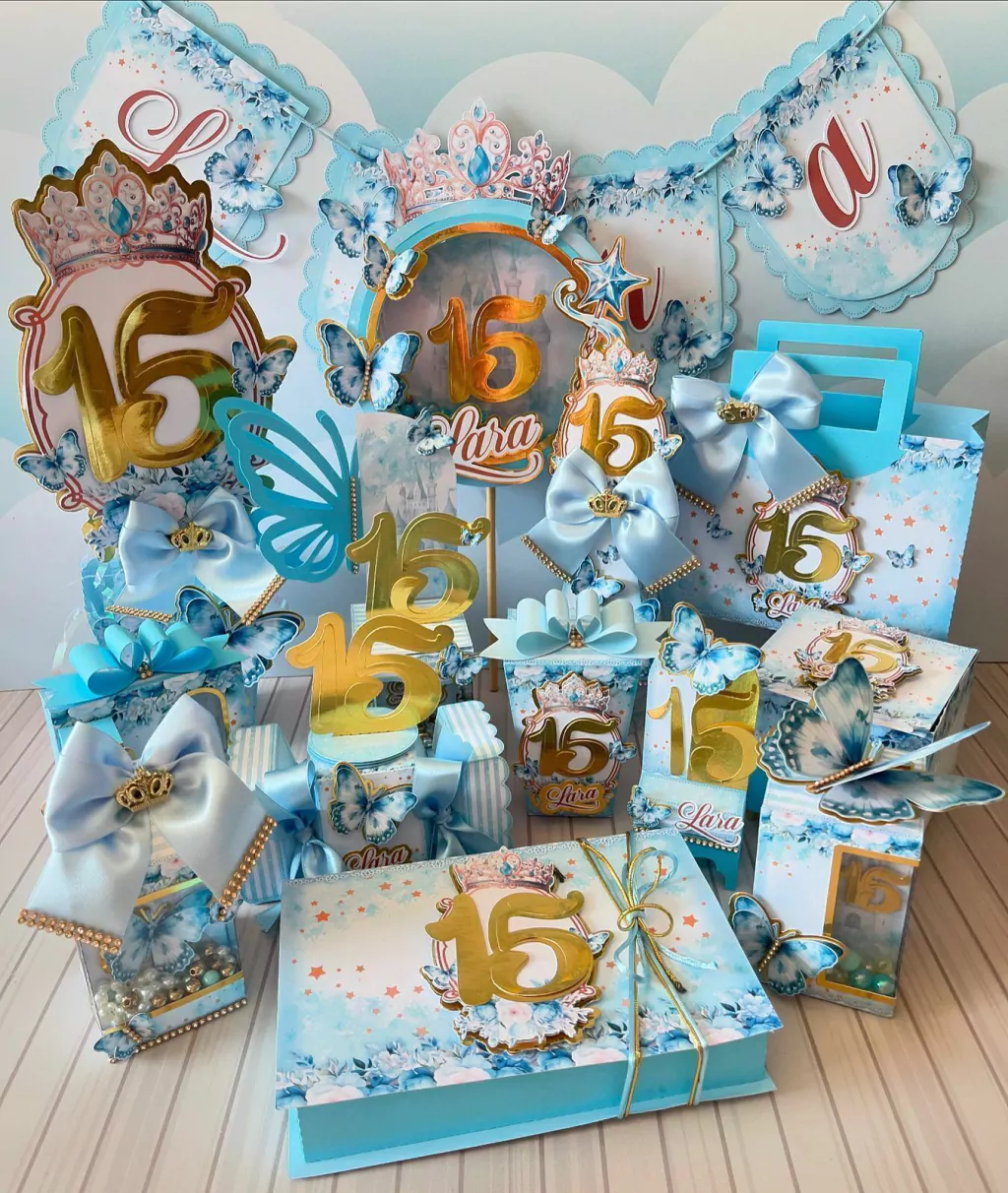 decoração de festa simples azul